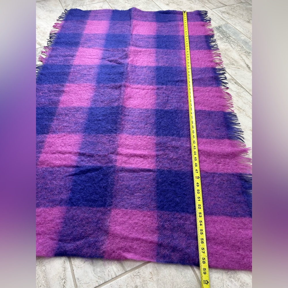 Foxford Woollen Mills Mohair Rug
Throw Blanket
Plaid Check
Made In Ireland 59x37 - Picture 5 of 5